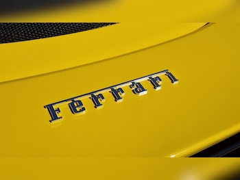 Used Ferrari 296 GTS 2025 for sale - 79051567: Photo