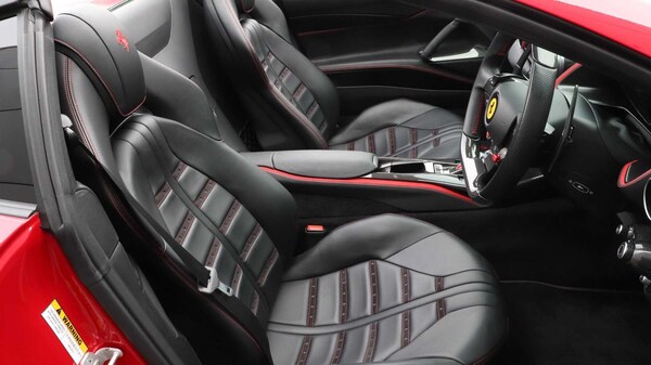 Used Ferrari 812 GTS 2021 for sale - 75661236: Photo 17