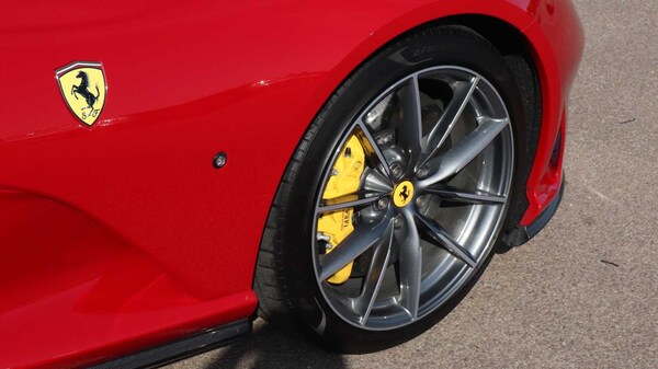 Used Ferrari 812 GTS 2021 for sale - 75661236: Photo 9