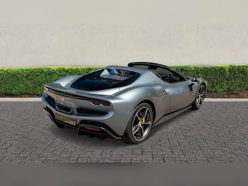 Used Ferrari 296 GTS 2024 for sale - 79810753: Photo