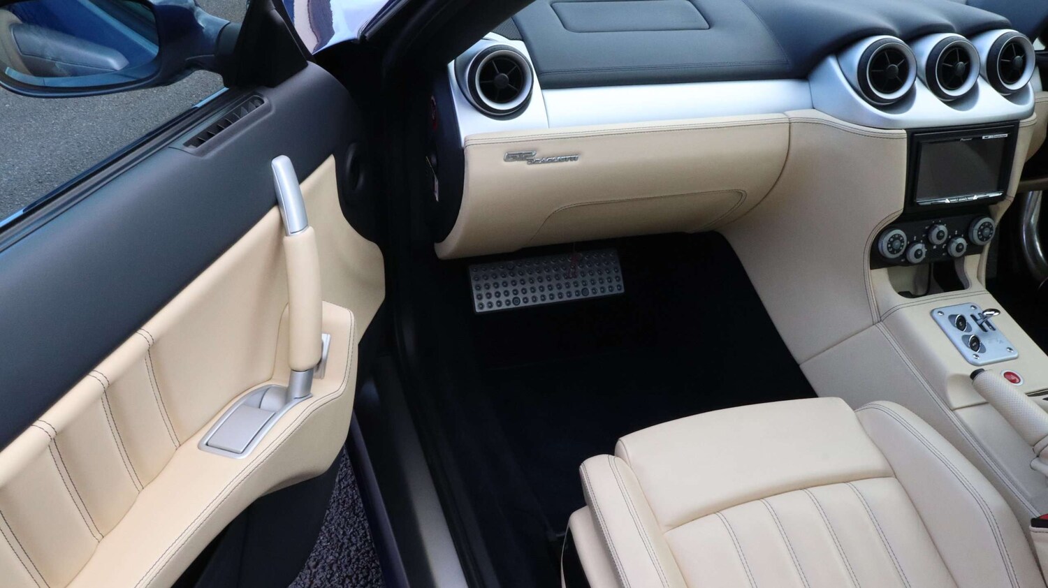 Used Ferrari 612 2005 for sale - 77648927: Photo 11