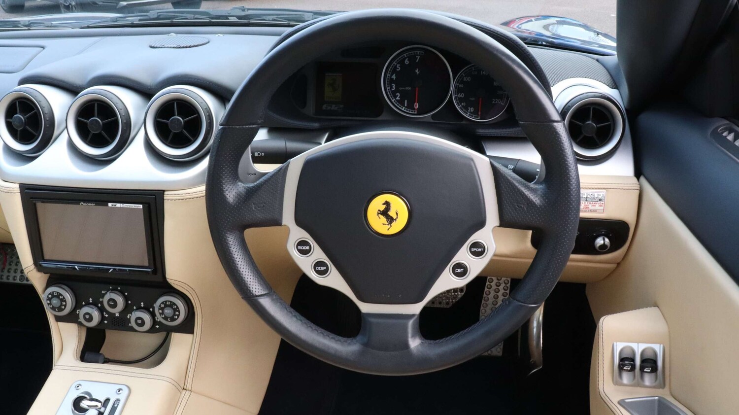 Used Ferrari 612 2005 for sale - 77648927: Photo 15