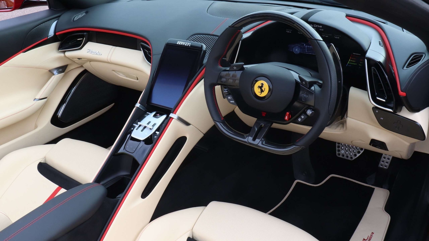 Used Ferrari Roma 2025 for sale - 75944582: Photo 8