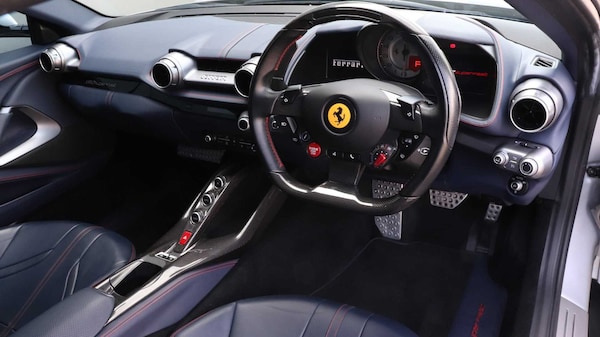 Used Ferrari 812 Superfast 2019 for sale - 75581078: Photo 11
