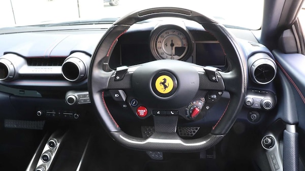 Used Ferrari 812 Superfast 2019 for sale - 75581078: Photo 12