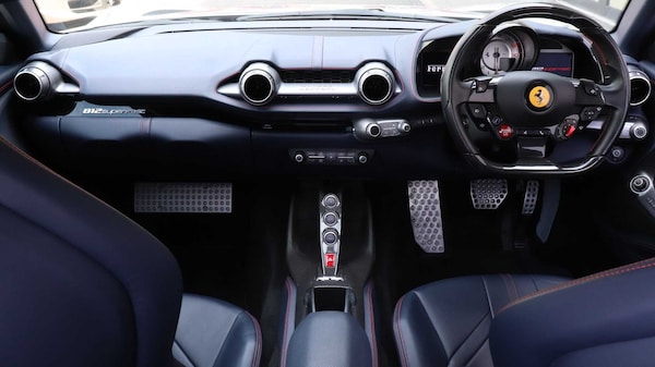 Used Ferrari 812 Superfast 2019 for sale - 75581078: Photo 14