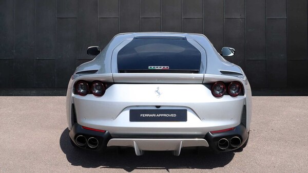Used Ferrari 812 Superfast 2019 for sale - 75581078: Photo 6