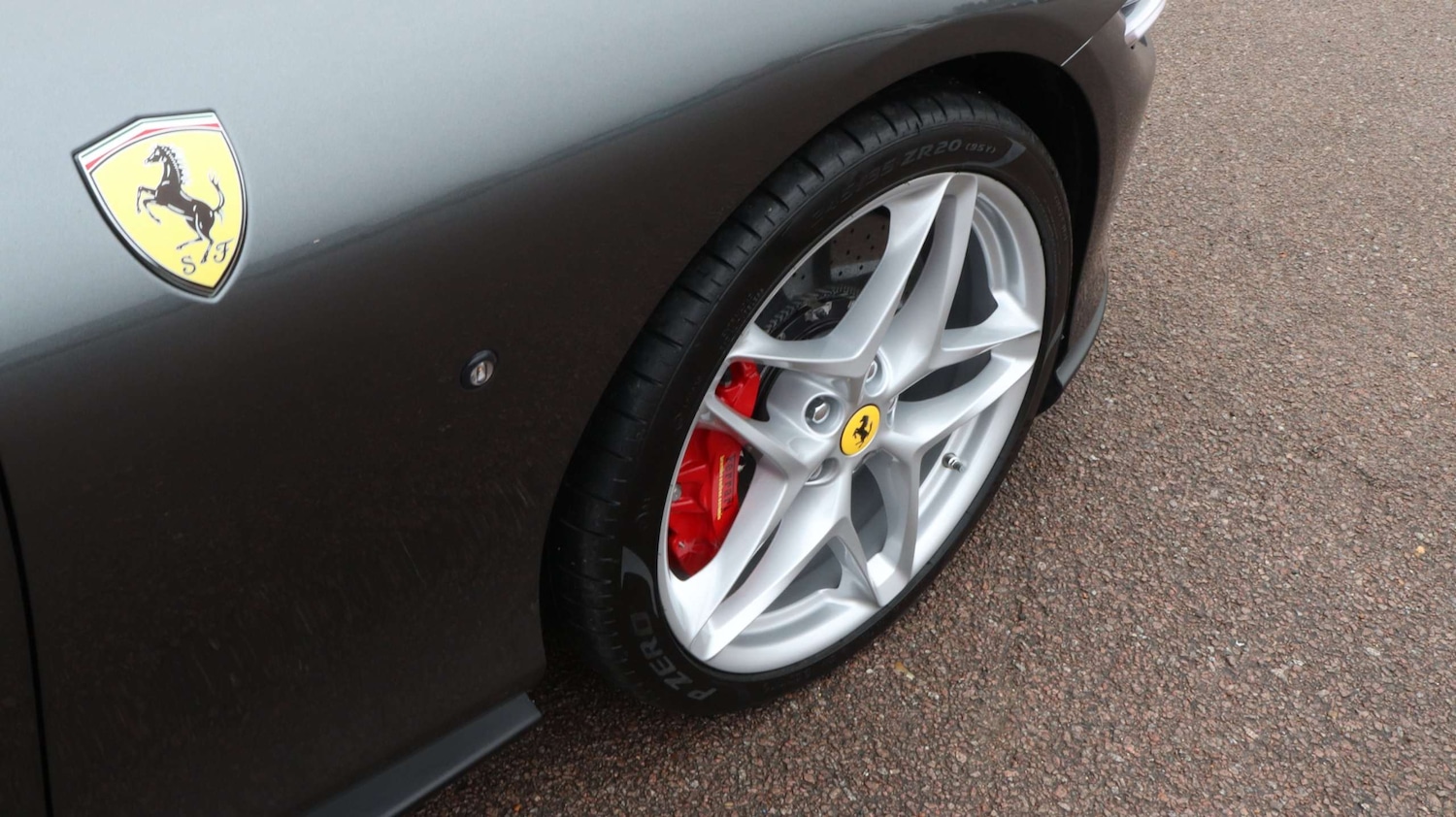 Used Ferrari Roma 2022 for sale - 77429052: Photo 9