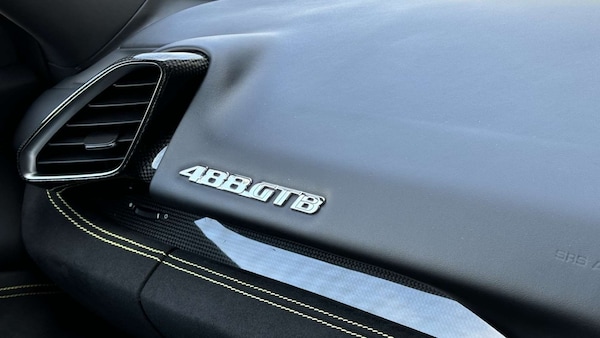 Used Ferrari 488 2018 for sale - 75555312: Photo 21