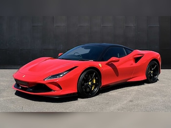 Used Ferrari F8 Tributo 2020 for sale - 74824268: Photo