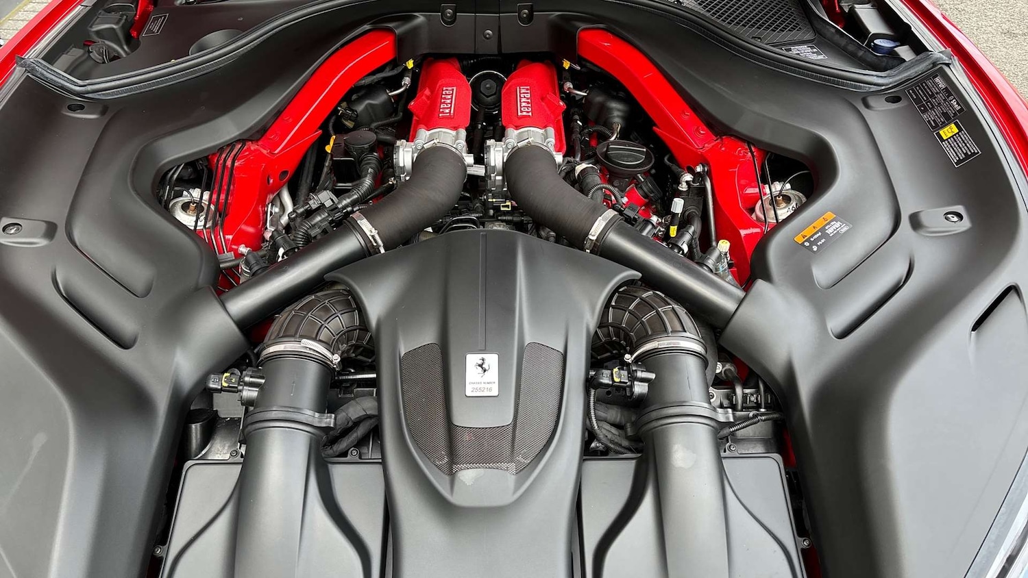 Used Ferrari Portofino 2019 for sale - 76460575: Photo 30