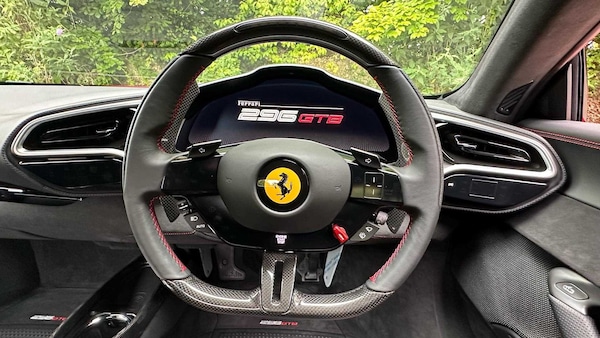 Used Ferrari 296 GTB 2023 for sale - 76205253: Photo 12