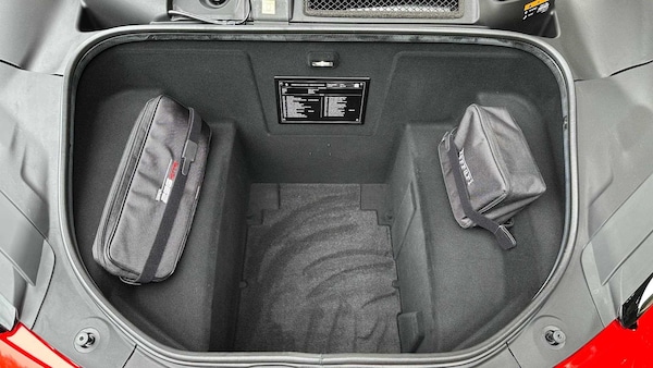 Used Ferrari 296 GTB 2023 for sale - 76205253: Photo 27