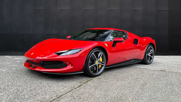 Used Ferrari 296 GTB 2023 for sale - 76205253: Photo 3