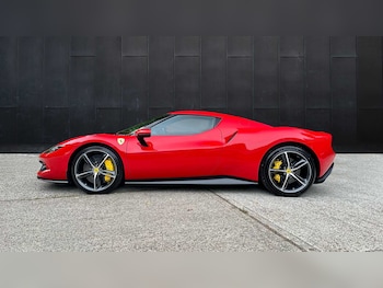 Used Ferrari 296 GTB 2023 for sale - 76205253: Photo 4