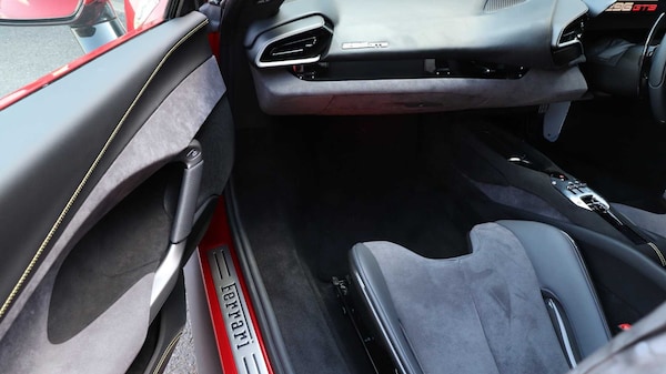 Used Ferrari 296 GTB 2022 for sale - 74890394: Photo 22