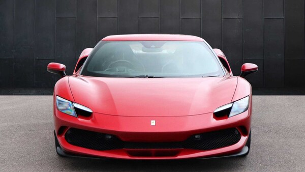 Used Ferrari 296 GTB 2022 for sale - 74890394: Photo 2