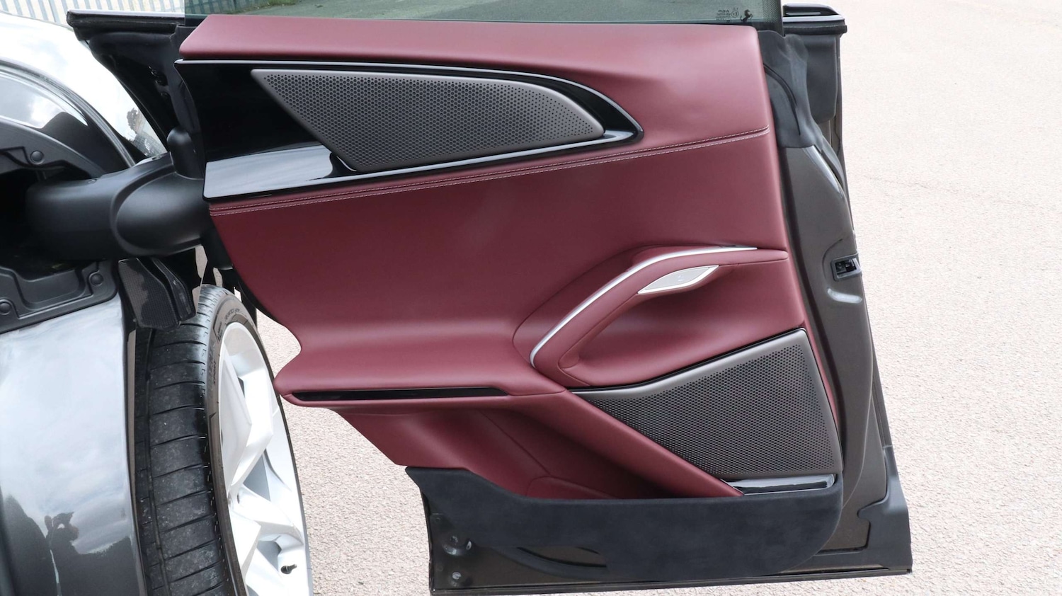 Used Ferrari Purosangue 2024 for sale - 77178782: Photo 32