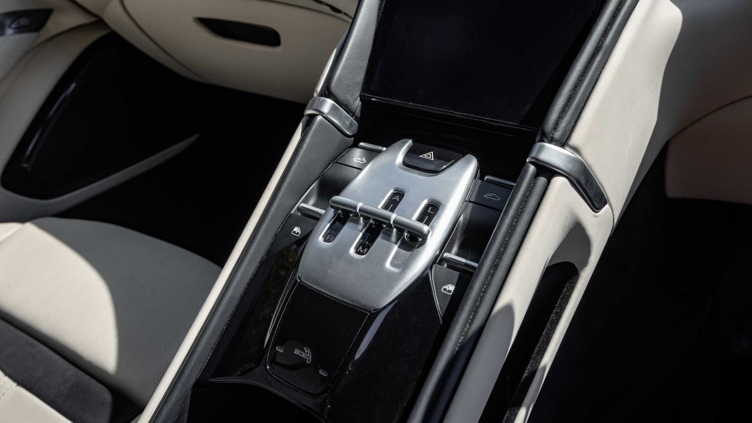 Used Ferrari Roma 2024 for sale - 77281851: Photo 14