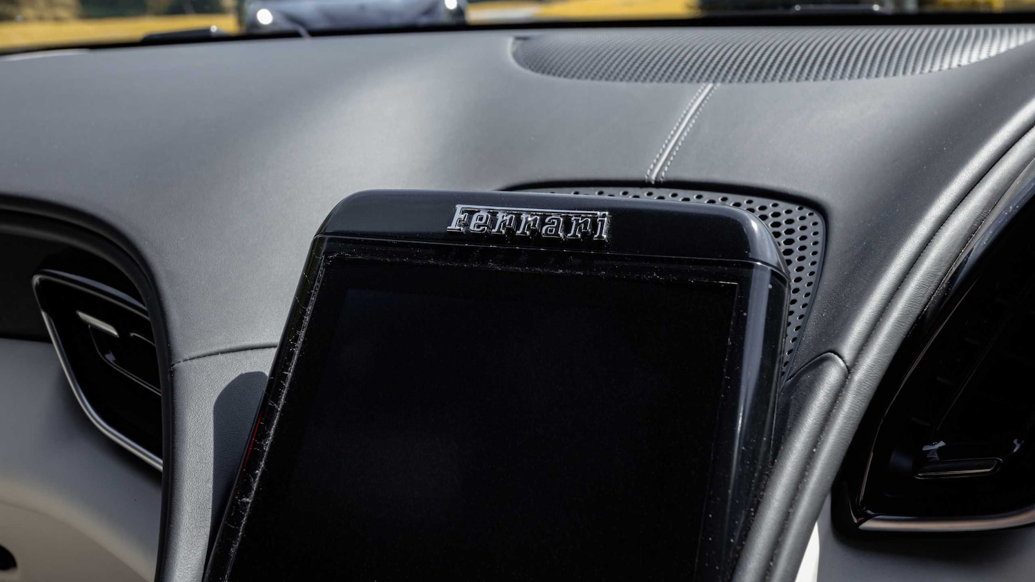 Used Ferrari Roma 2024 for sale - 77281851: Photo 15