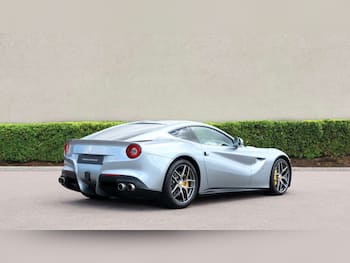 Used Ferrari F12 Berlinetta 2015 for sale - 79864713: Photo