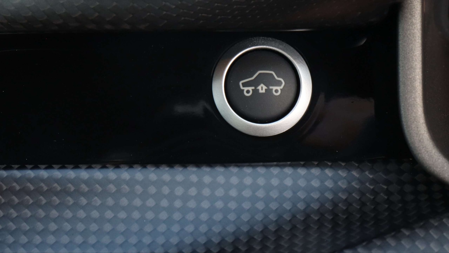 Used Ferrari F12 Berlinetta 2017 for sale - 77472742: Photo 33