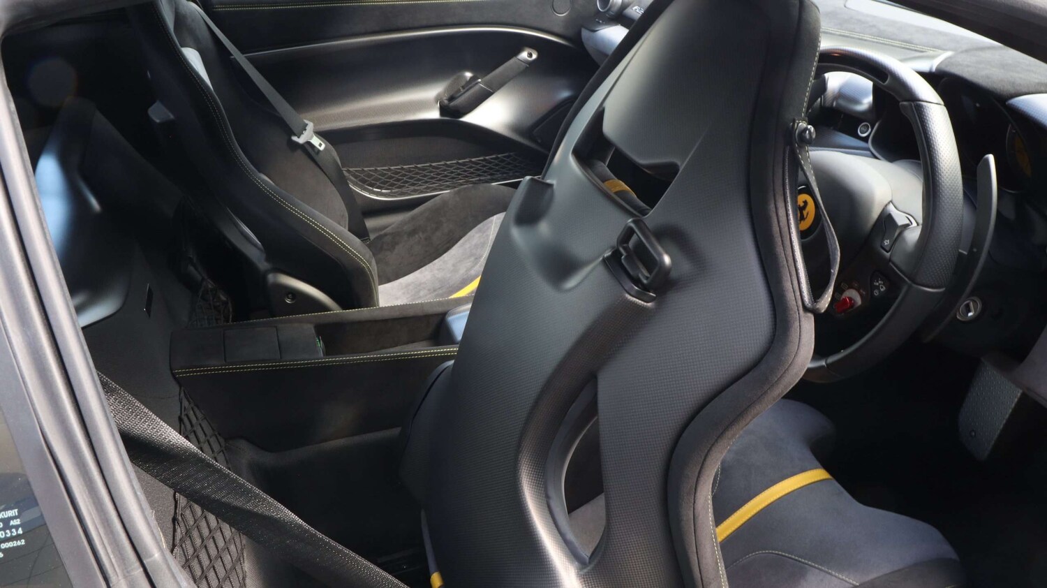 Used Ferrari F12 Berlinetta 2017 for sale - 77472742: Photo 34