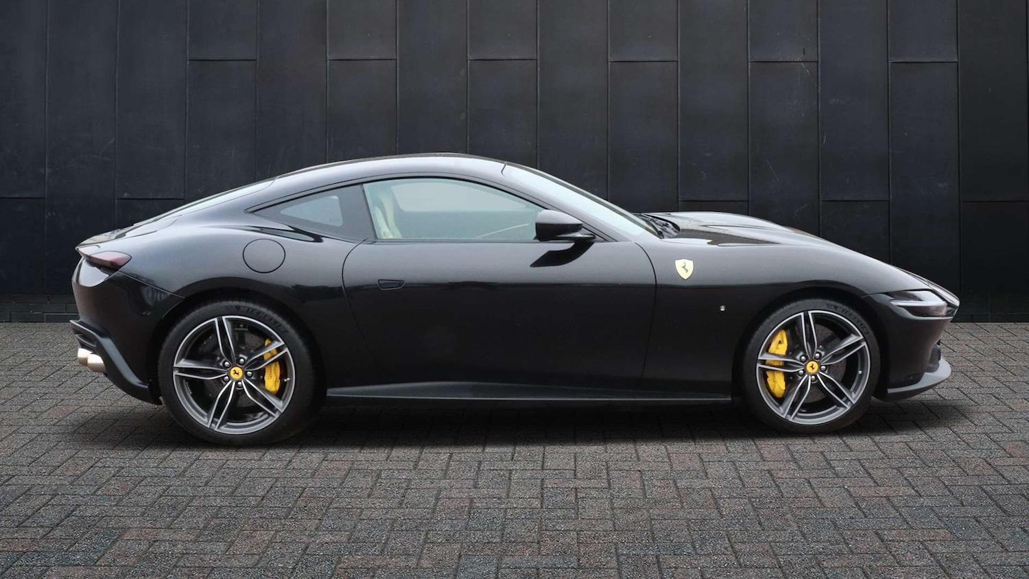 Used Ferrari Roma 2021 for sale - 77514472: Photo 8