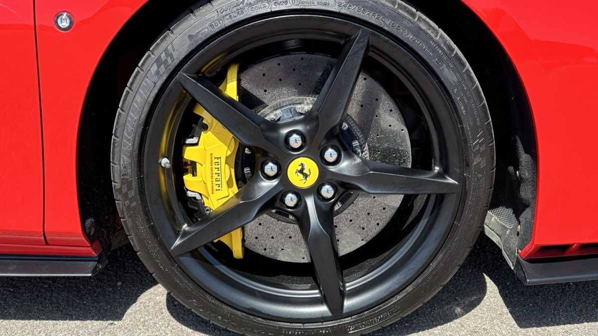 Used Ferrari F8 Tributo 2020 for sale - 76774091: Photo 10