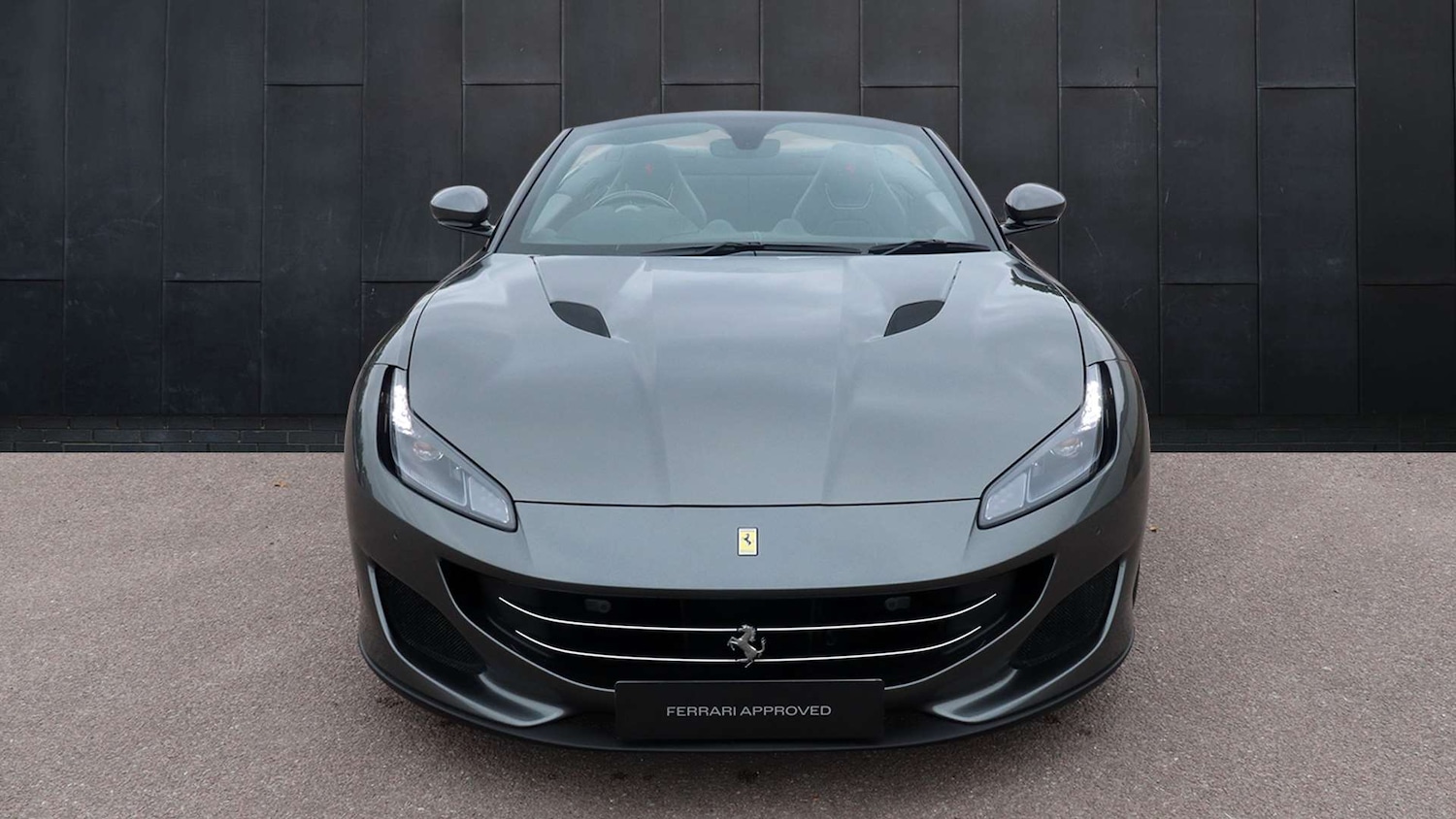 Used Ferrari Portofino 2019 for sale - 76804816: Photo 2
