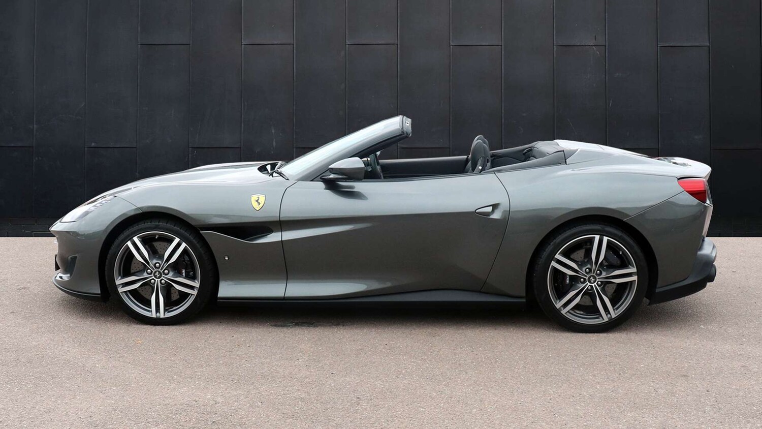 Used Ferrari Portofino 2019 for sale - 76286301: Photo 4