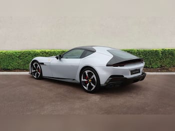 Used Ferrari 12 Cilindri 2024 for sale - 79784555: Photo