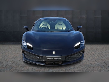 Used Ferrari 296 GTS 2024 for sale - 78294647: Photo