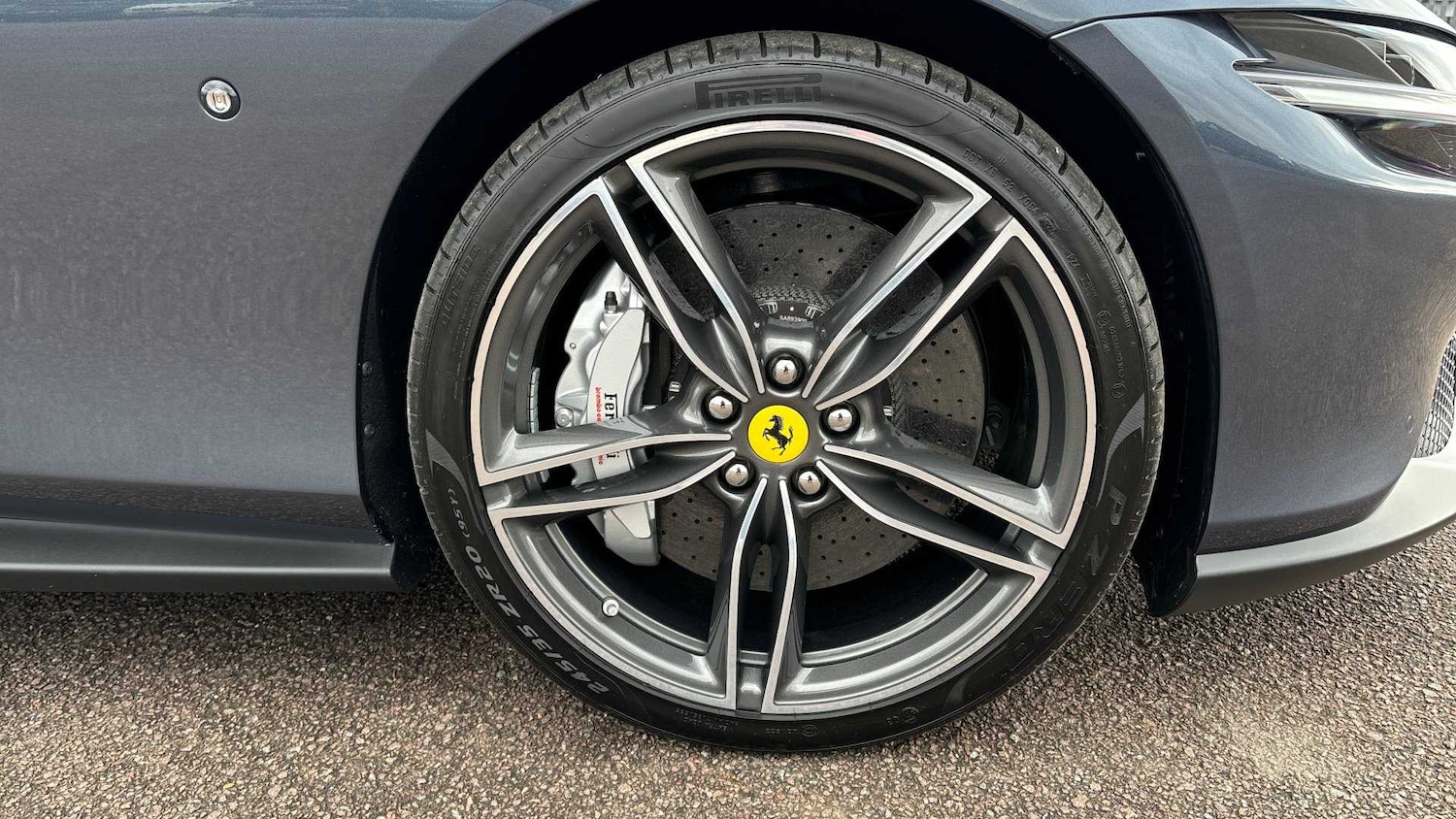 Used Ferrari Roma 2024 for sale - 76875731: Photo 11