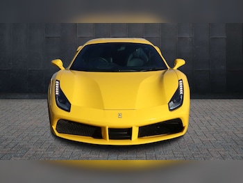 Used Ferrari 488 2017 for sale - 77885836: Photo