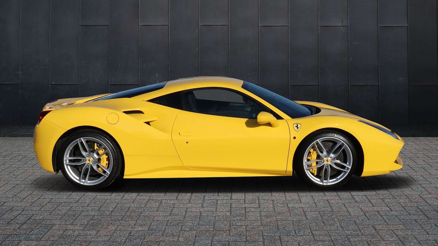 Used Ferrari 488 2017 for sale - 77885836: Photo 8