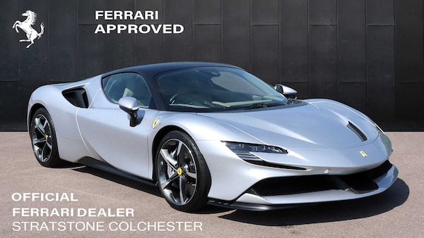 Used Ferrari SF90 Stradale 2021 for sale - 74575946: Photo 1