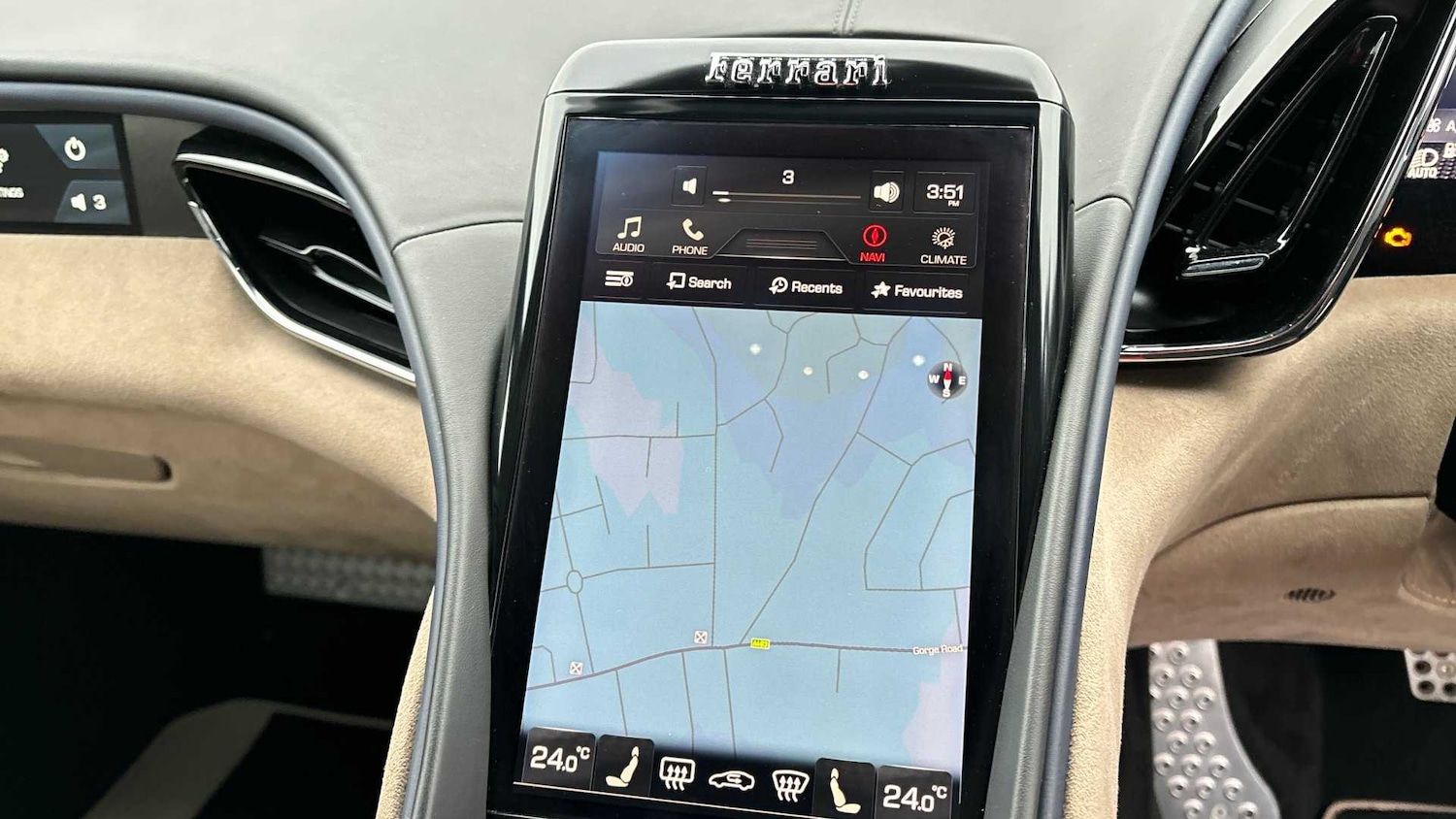 Used Ferrari Roma 2024 for sale - 77147363: Photo 16