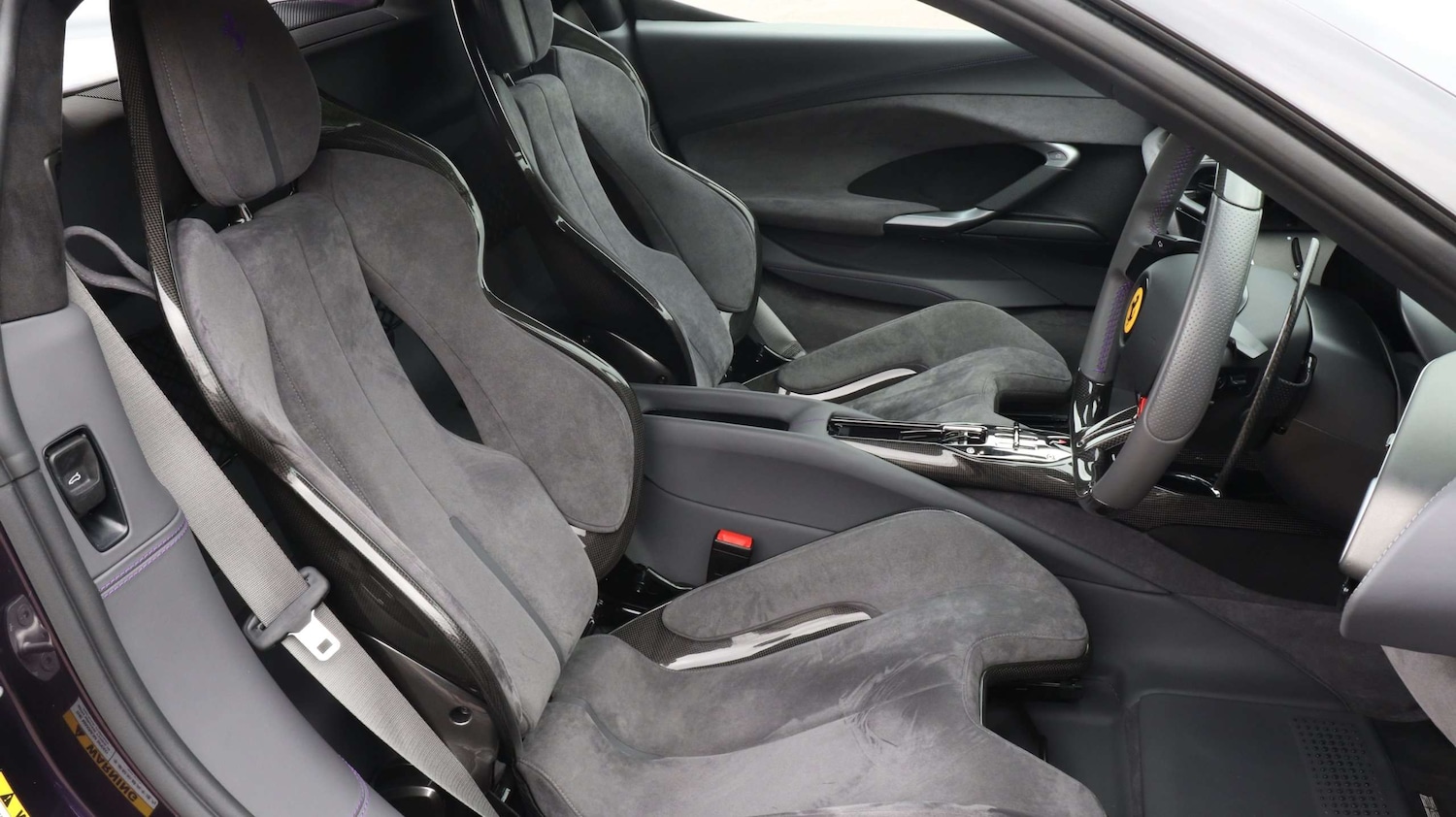 Used Ferrari 296 GTB 2023 for sale - 75846135: Photo 17