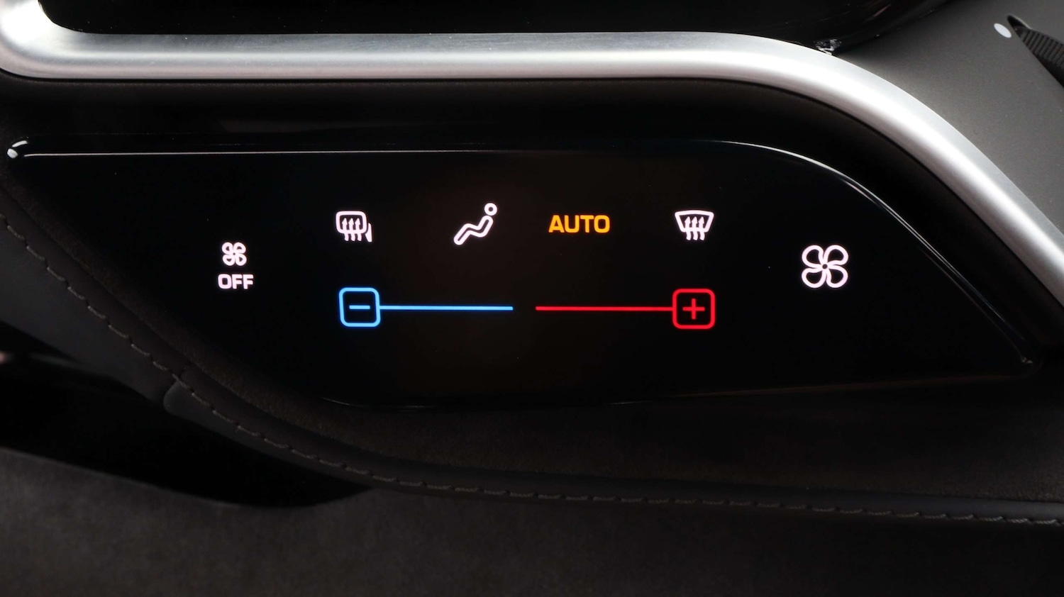 Used Ferrari 296 GTB 2023 for sale - 75846135: Photo 34