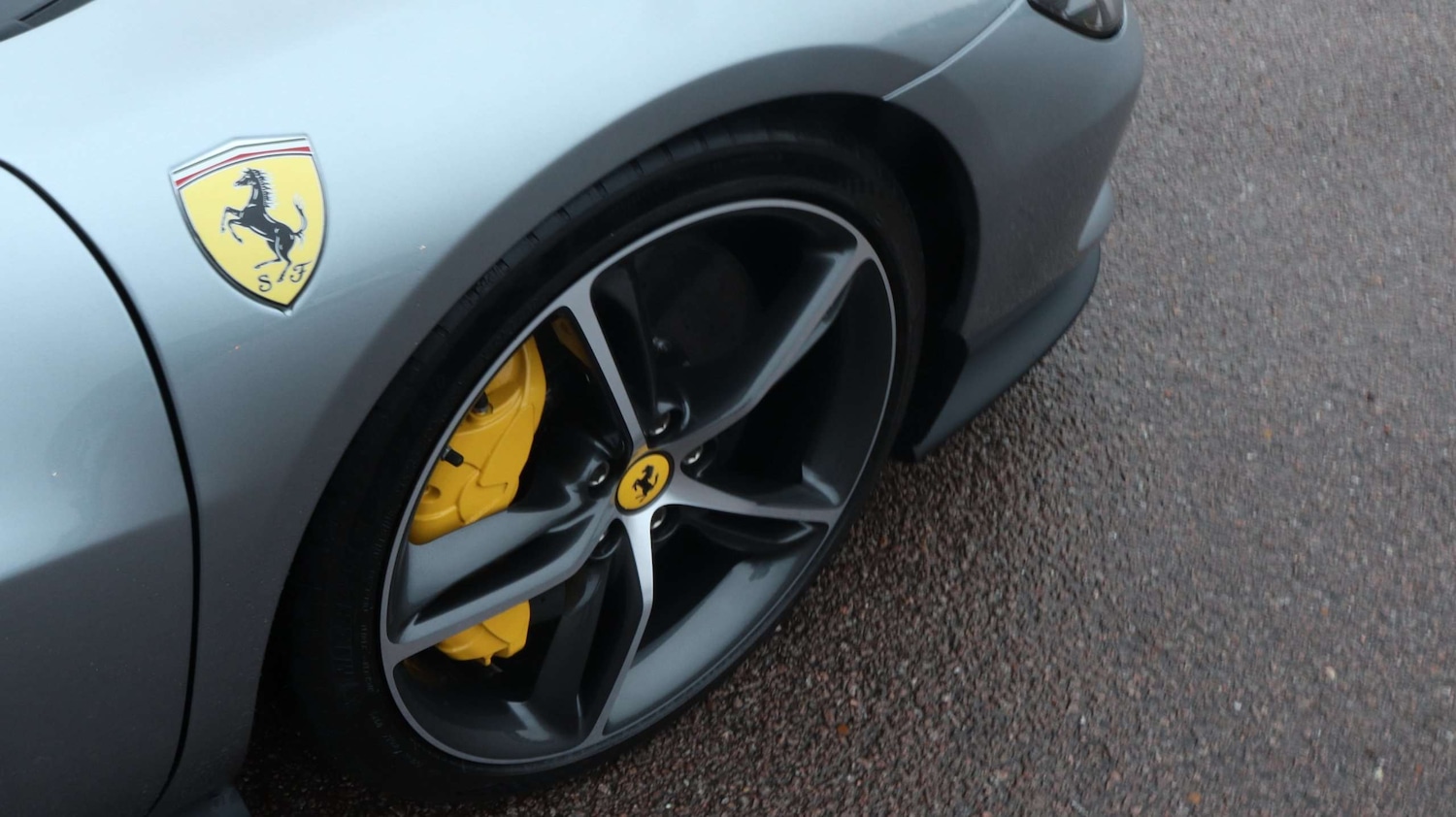 Used Ferrari 296 GTS 2024 for sale - 77458495: Photo 9