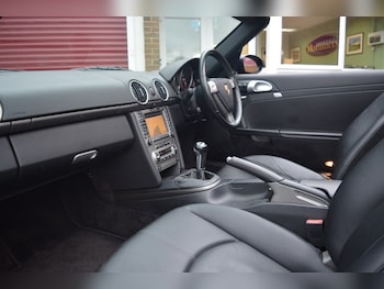 Used Porsche Boxster 2005 for sale - 77592180: Photo