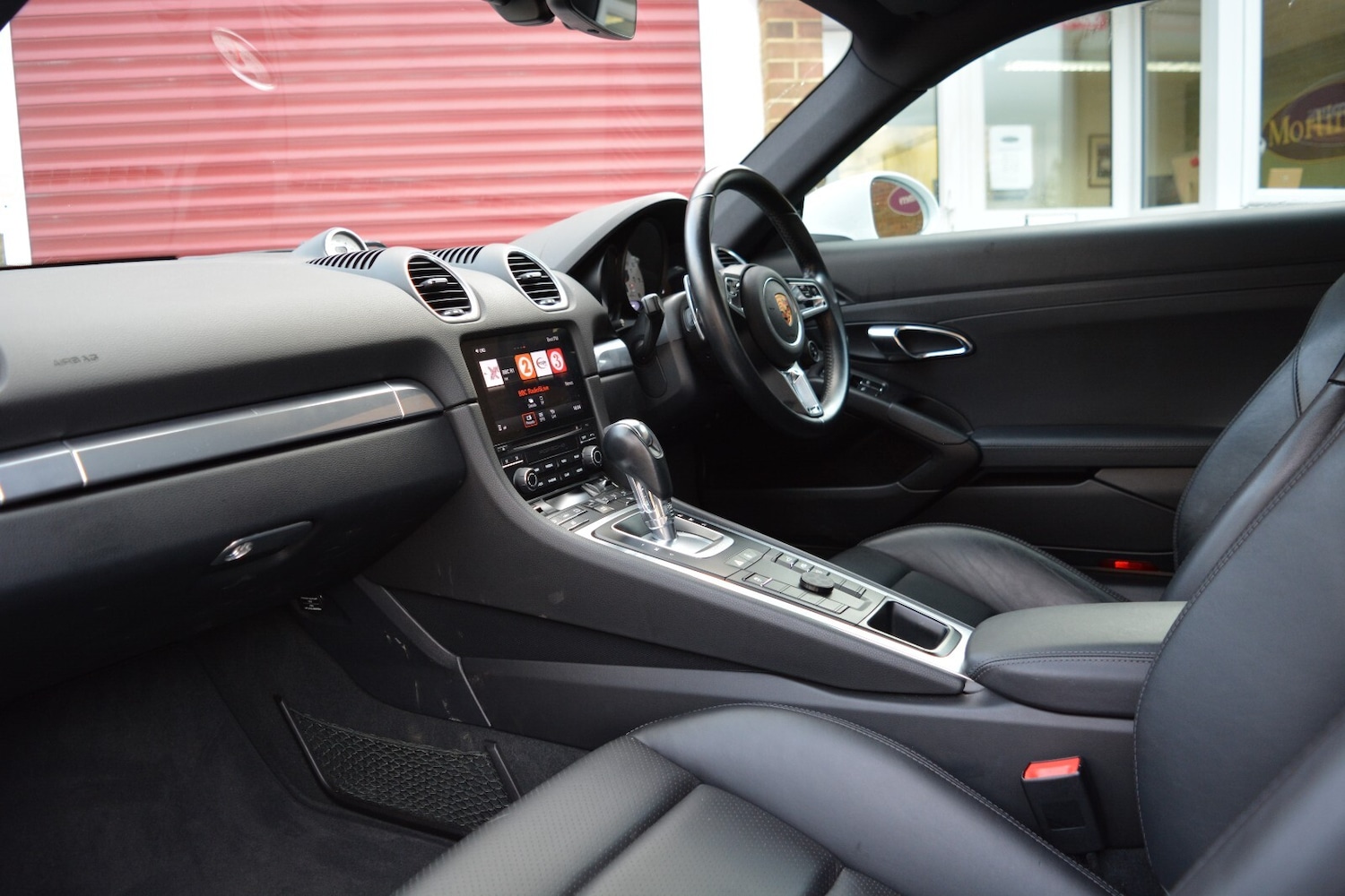 Used Porsche Cayman 2017 for sale - 77380890: Photo 4