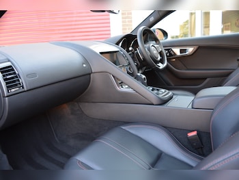 Used Jaguar F-Type 2015 for sale - 79094976: Photo