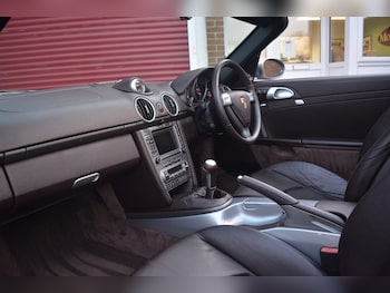 Used Porsche Boxster 2006 for sale - 77960018: Photo