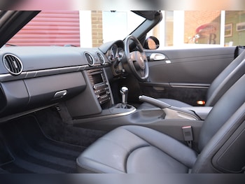 Used Porsche Boxster 2010 for sale - 78133508: Photo