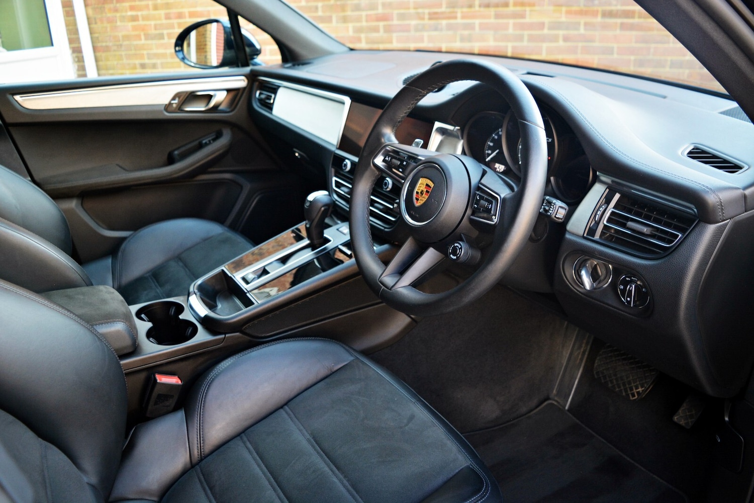 Used Porsche Macan 2022 for sale - 76124855: Photo 16