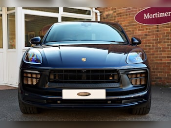 Used Porsche Macan 2022 for sale - 76124855: Photo 2