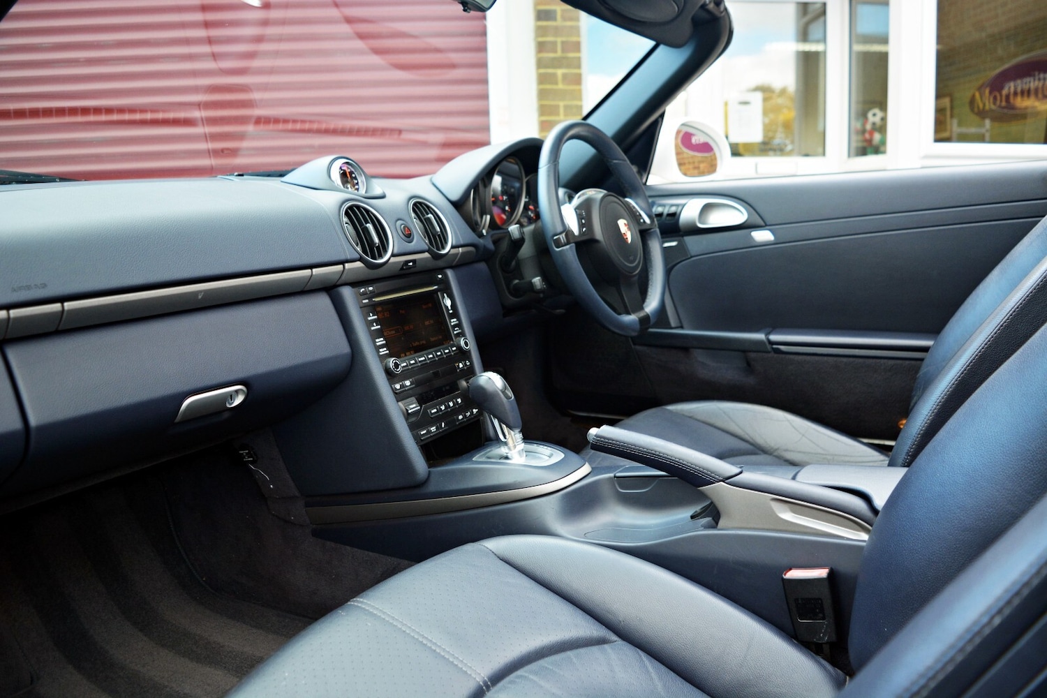 Used Porsche Boxster 2011 for sale - 76379544: Photo 4