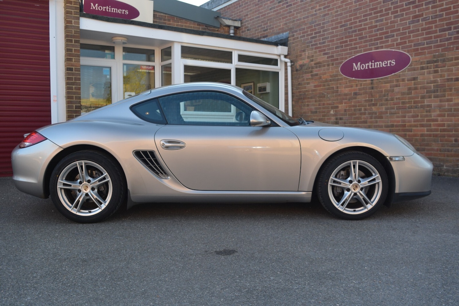 Used Porsche Cayman 2011 for sale - 78117894: Photo 2